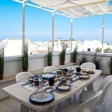 شقة La Terrazza Di Alcino *