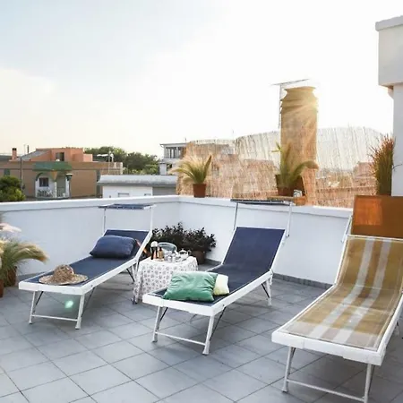 La Terrazza Di Alcino * 토레깐느